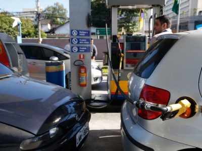 Postos de combustíveis de Marília  registram queda de 50% das vendas