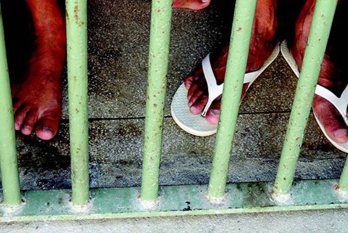 Superlotação agrava pandemia nas cadeias latinoamericanas