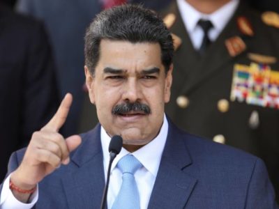 Diplomatas brasileiros na Venezuela retornam ao país