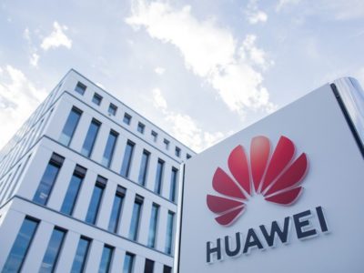 China deve retaliar após veto do Reino Unido à Huawei