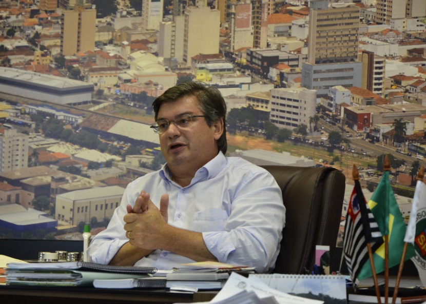 Pedido de cassação contra o prefeito Daniel Alonso é protocolado na Câmara Municipal
