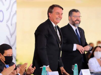 Para Bolsonaro, País ‘resgatou credibilidade lá fora’ e economia está dando certo