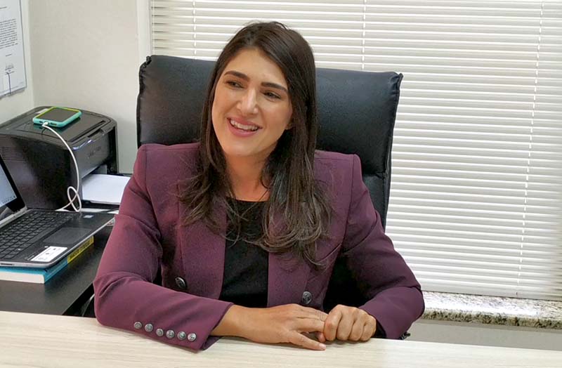 ASSISTA: Diretora do ABHU, Márcia Mesquita Serva, fala sobre os desafios e  conquistas - D Marília