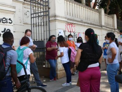 Escolas de São Paulo registram este ano 741 casos de covid-19