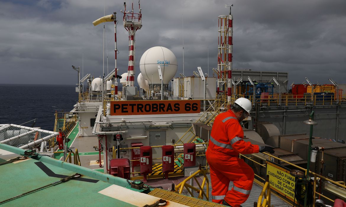 Petrobras registra queda de 5% na  produção no 1º trimestre do ano
