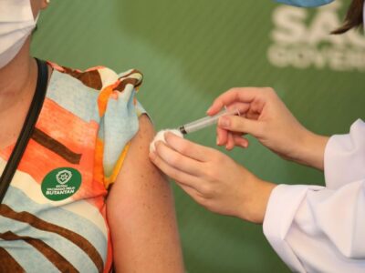 Pesquisa Covid-19: falta de vacinas para segunda dose atinge 1.142 Municípios nesta semana