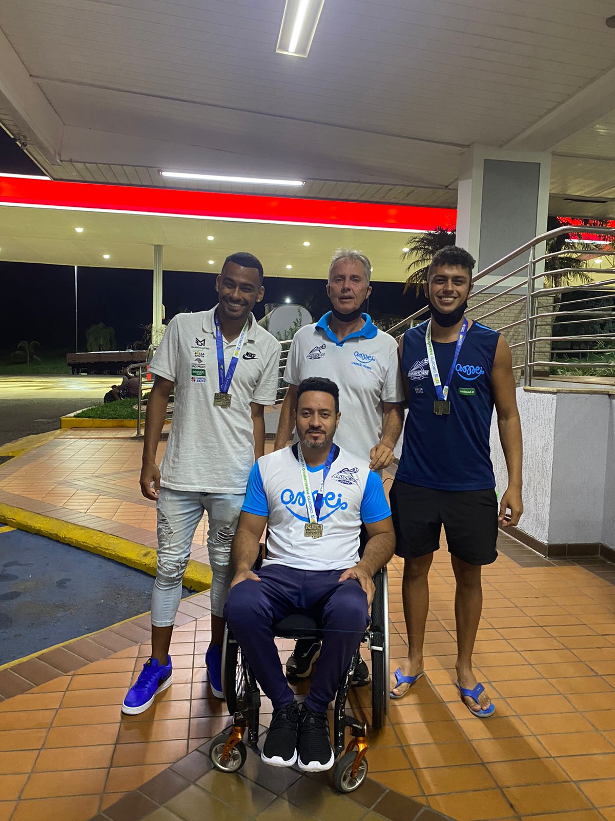 Atletas da AMEI conquistam três medalhas de ouro na 1ª Fase Nacional de Atletismo do Circuito Paralímpico