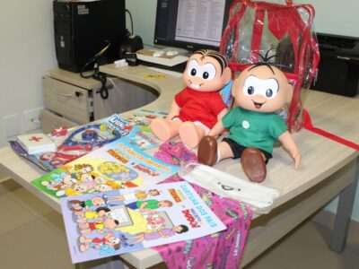 Turma da Mônica: oncologia pediátrica da Santa Casa de Marília recebe kits pelo Projeto Dodói