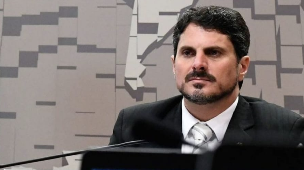 Bomba: Marcos do Val diz que Alexandre de Moraes teme conteúdo de seu celular. Confira!