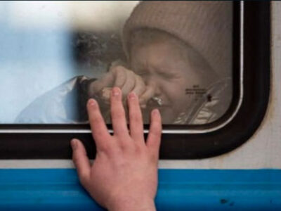 Putin está roubando crianças ucranianas. Milhares foram levadas para “campos de reeducação”