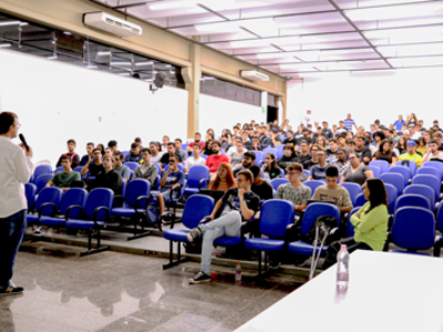 Aula Inaugural dos cursos de Tecnologia da Informação da Unimar traz palestra sobre Inteligência Artificial