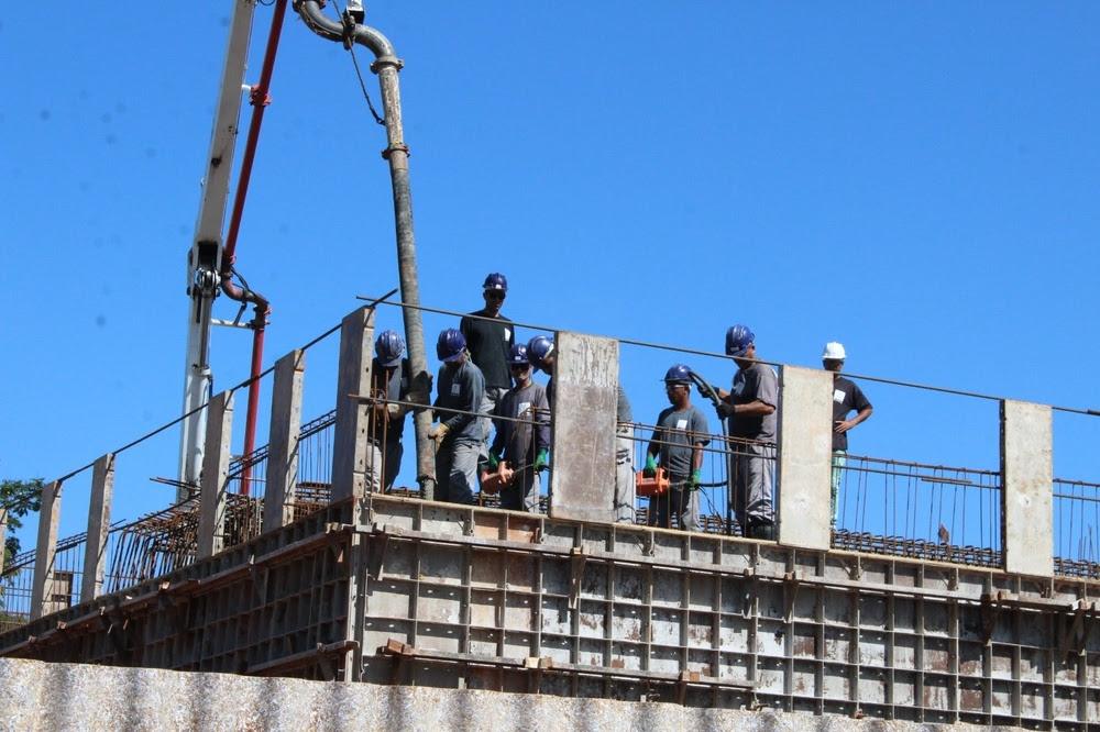 Unidade de Radioterapia da Santa Casa de Marília tem 37% das obras executadas, aponta Ministério da Saúde