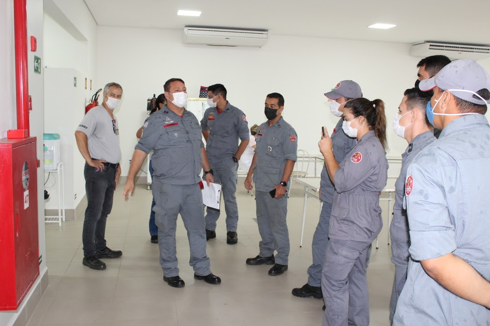 Bombeiros utilizam prédio do SND da Santa Casa de Marília como referência e concedem AVCB