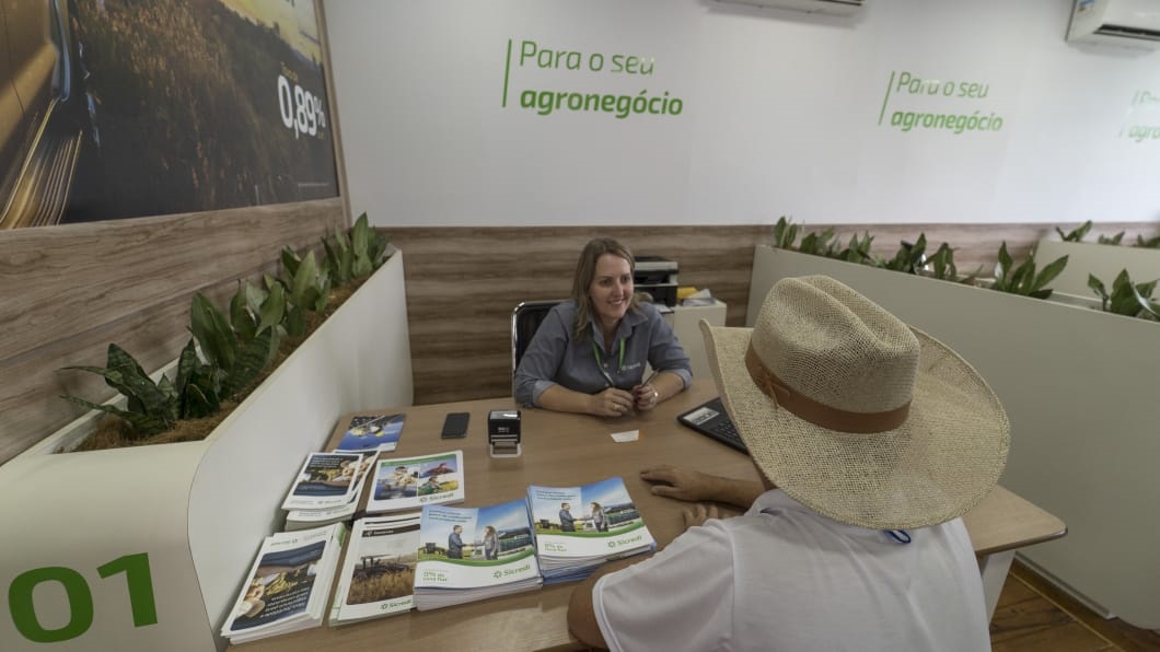 Com mais de R$ 36 bilhões concedidos aos produtores na atual safra, Sicredi participou com sucesso da 28ª Agrishow