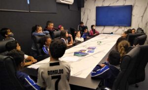 Estudantes da rede municipal de Marília fazem visita monitorada na sede da Acim e participam do Projeto Espaços Inovadores