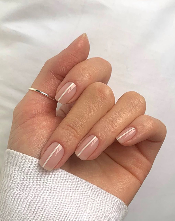 Quer economizar com manicure? Veja 4 dicas (fáceis) para fazer a unha em  casa