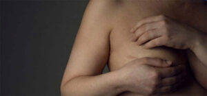 ‘Não senti nada’, diz paciente de tratamento inédito que ‘congela’ câncer de mama