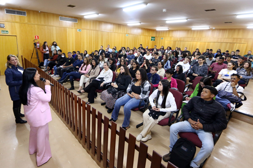 Embriões em Foco: Curso de Direito da Unimar realiza debate Intenso sobre os dilemas éticos que cercam o desenvolvimento embrionário