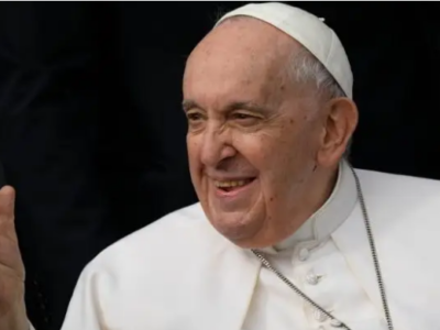 Papa Francisco faz aceno à comunidade trans