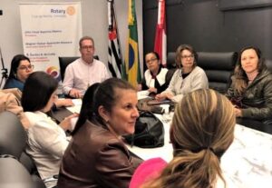 Rotarianos em Ação: Marília-Inovação faz homenagens aos associados honorários