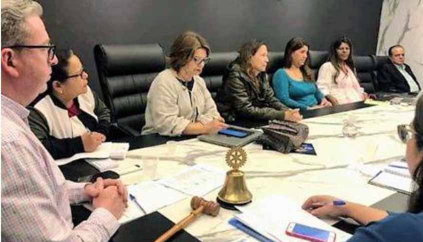 Rotarianos do Marília-Inovação conhecem e ajudarão projeto do Instituto Congolês de Reciclagem