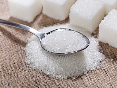 Açúcar pode causar câncer ou alimentar as células cancerígenas? ENTENDA
