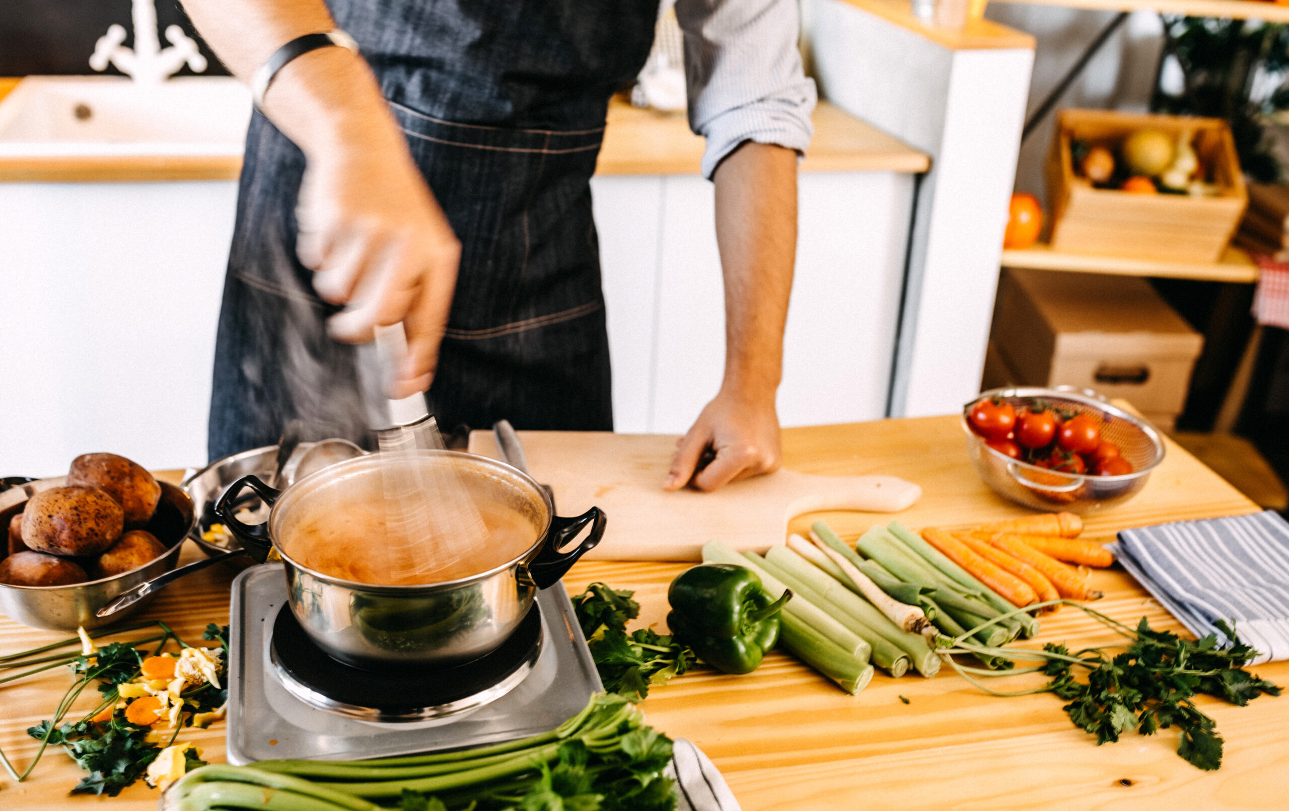Sintoma sutil de derrame pode ser notado até enquanto você cozinha