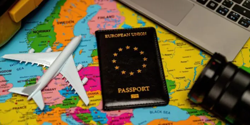 Europa vai exigir autorização de viagem para brasileiros em 2024
