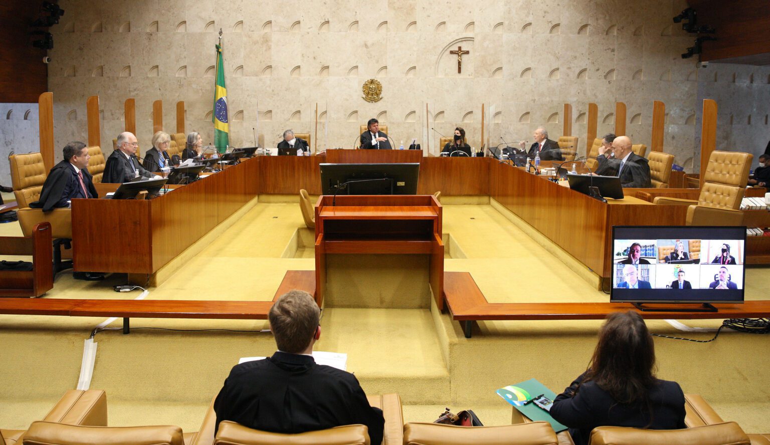 O curioso caso do ministro do STF que segue a constituição