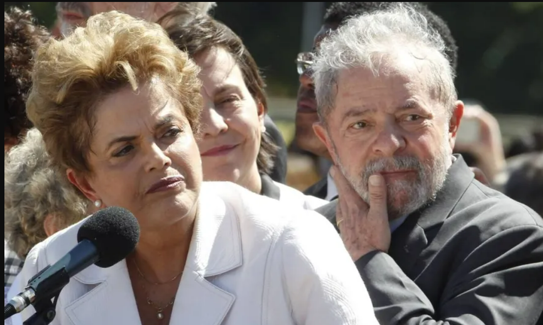 Cinco deputados da própria base assinam pedido de impeachment após fala de Lula sobre Dilma; entenda