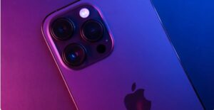 Após lançamento oficial, Apple divulga preços dos iPhones 15 no Brasil. Veja comparados aos<br>dos EUA