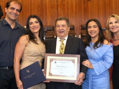 Dia do Economista: Reitor, docente da Unimar e três egressos recebem homenagem da Câmara de Vereadores