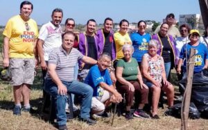 Integrantes do Rotary Marília-Inovação realizam limpeza no Bosque dos Ipês-Amarelos