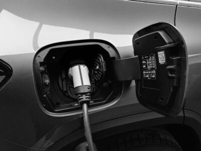 Como funciona a manutenção de um carro elétrico?