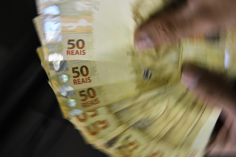 Arrecadação Federal tem queda pelo terceiro mês seguido