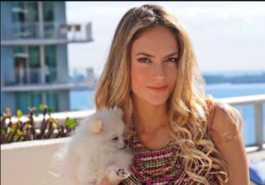 Escândalo: documentos revelam presente milionário à miss pelo saque de petrolífera venezuelana