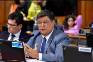 Senador Carlos Viana cobra do chanceler brasileiro posição contra ataques terroristas sofridos por Israel: “Irã é pivô da omissão do Brasil sobre terrorismo do Hamas”; VEJA VÍDEO