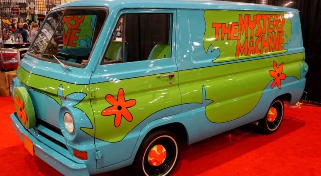 Kombi elétrica da VW se transforma em homenagem a Scooby-Doo e vira sucesso.  Veja vídeo!