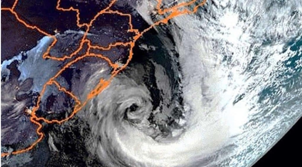 Ciclone extratropical deve causar vendavais, danos no Sul e Sudeste. Termômetros despencam a partir de amanhã