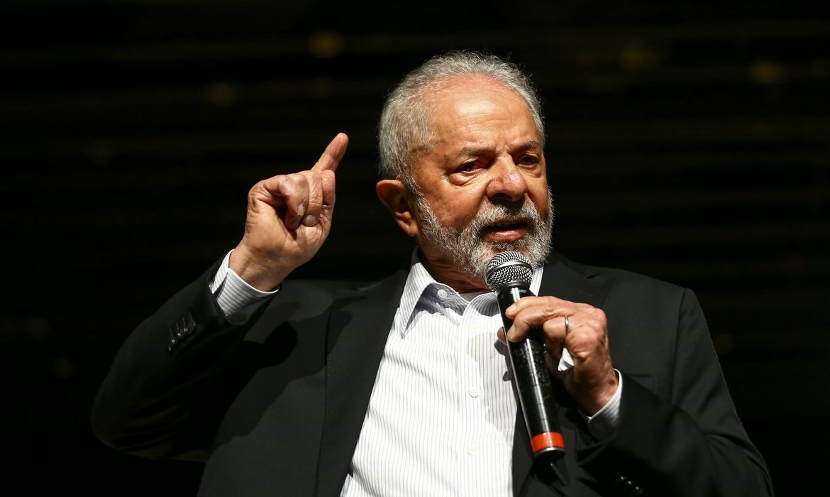 Lula relativiza terror em Israel e até evita citar o Hamas