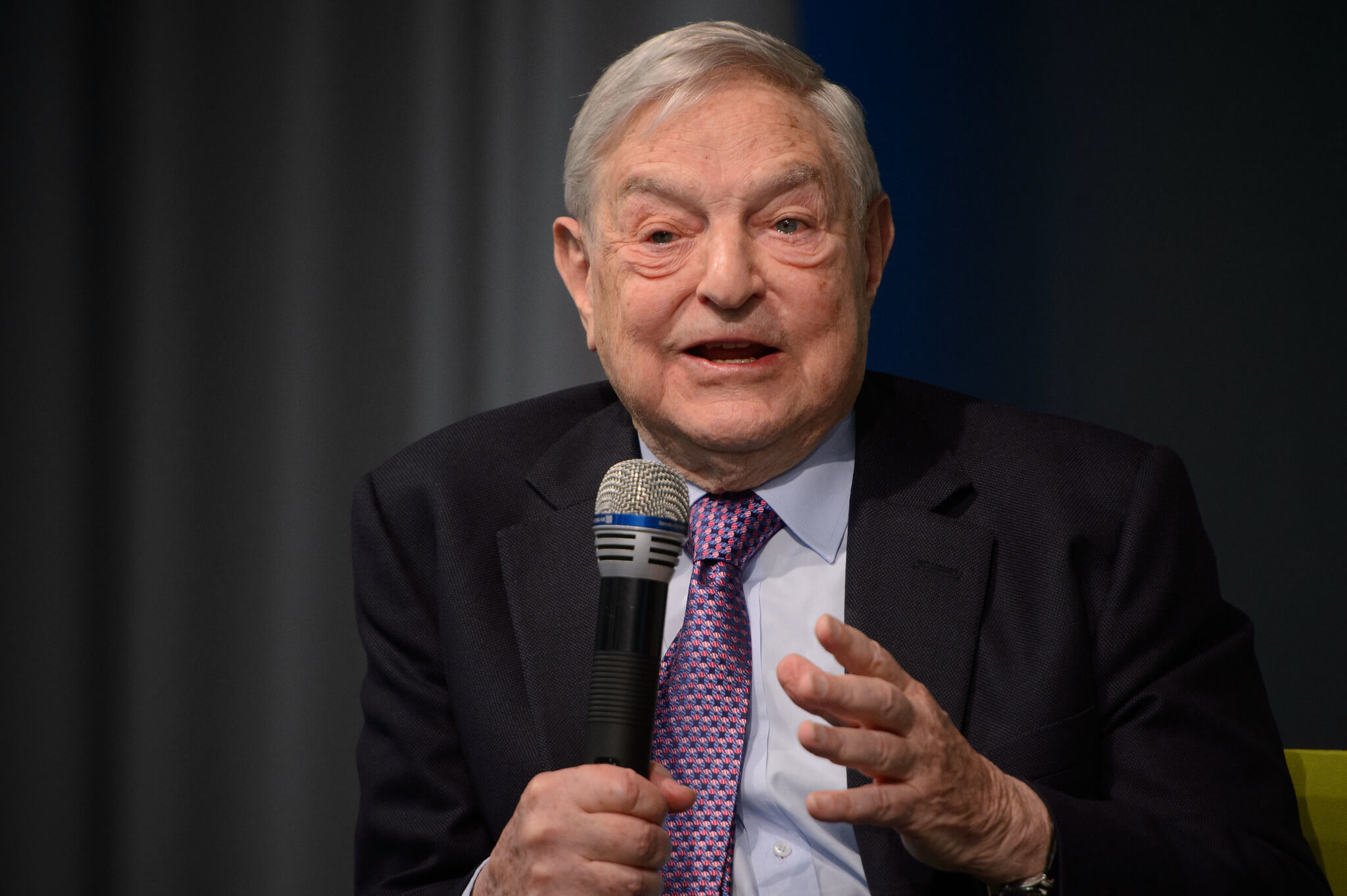 Grupo internacional que atua na Amazônia recebe R$ 75 milhões de George Soros