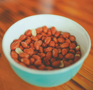 Amendoim faz bem para quem tem diabetes