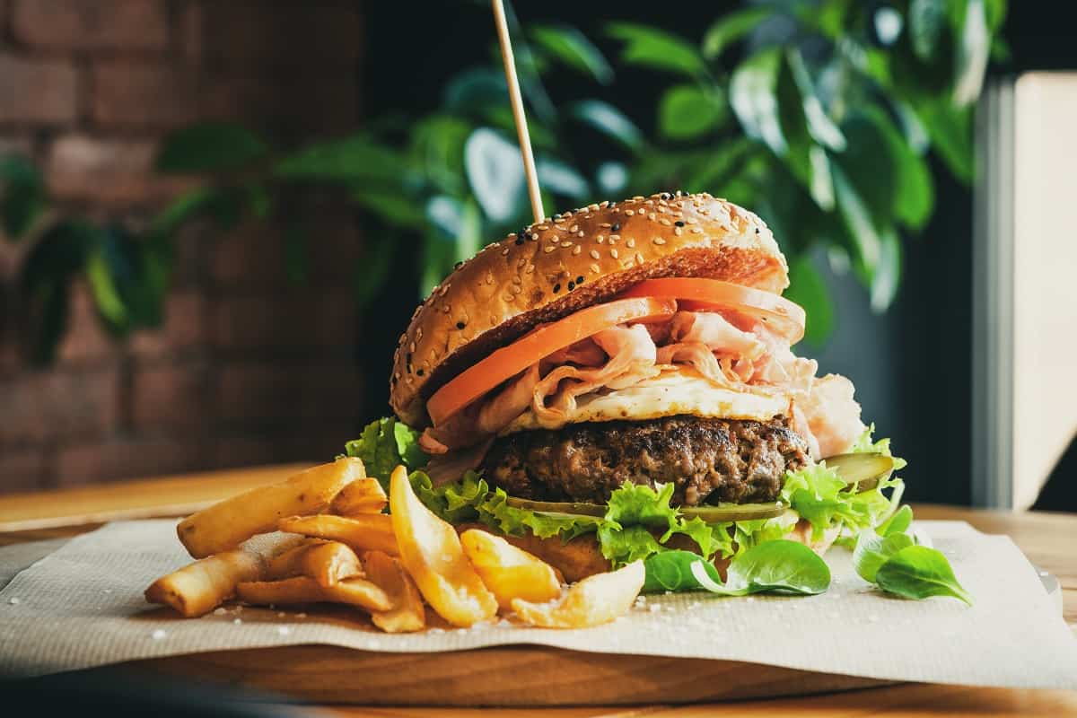 A NASA veio! Hamburgueria de SP será a 1ª a vender ‘lanche do espaço’; entenda