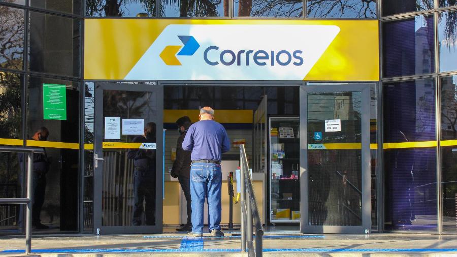 URGENTE: trabalhadores dos Correios avaliam greve na véspera da Black Friday