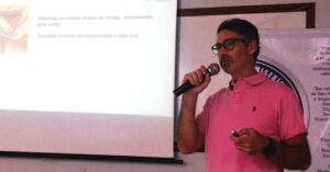 Urologista André Guzzardi orienta sobre câncer de próstata e saúde do homem