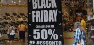 Black Friday: lojas do comércio de Marília abrem hoje até às 22 horas e amanhã às 17h