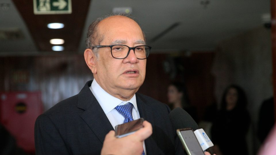 Gilmar Mendes diz que pode derrubar PEC que contesta decisões do STF no Congresso