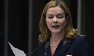 Fachin declara prescrição de acusação de corrupção contra Gleisi