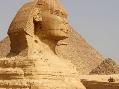 Ventos do deserto ajudaram a esculpir a Esfinge de Gizé, no Egito
