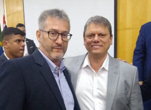 Santa Casa de Marília participa do Mutirão de Ortopedia anunciado por Tarcísio e prestigia lançamento